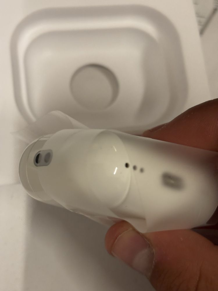 Sprzedam AirPods Pro 2 type C zaplombowane