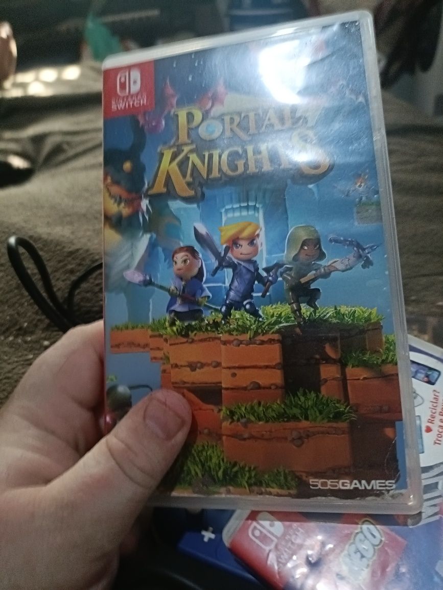 Portal knithts switch