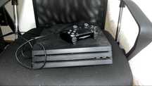 Ps4 pro 1TB em bom estado com 1 comando