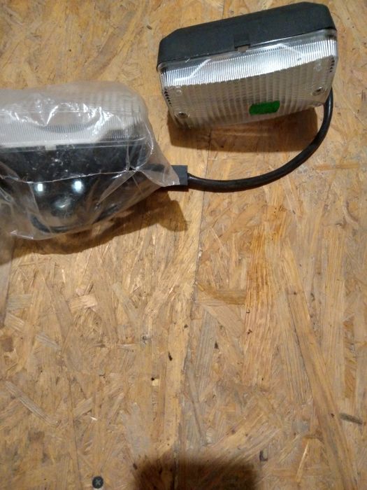 Dwa światła do golfa