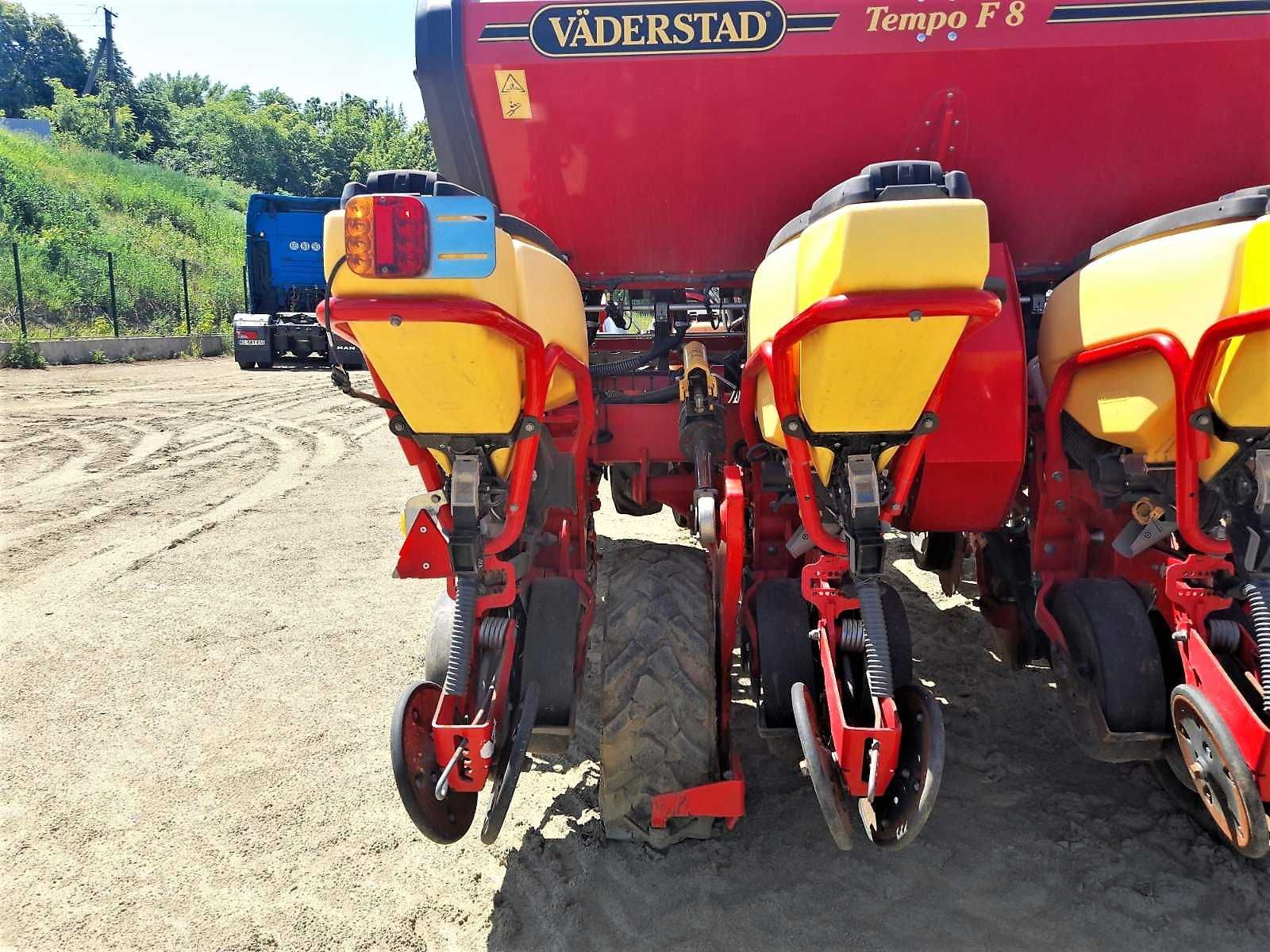 Сівалка Vaderstad Tempo F8 2016 року, Вадерстад ф8