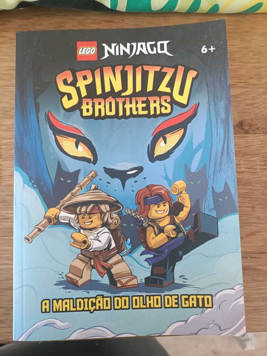 Livro Lego Ninjago - A Maldição do Olho de Gato
