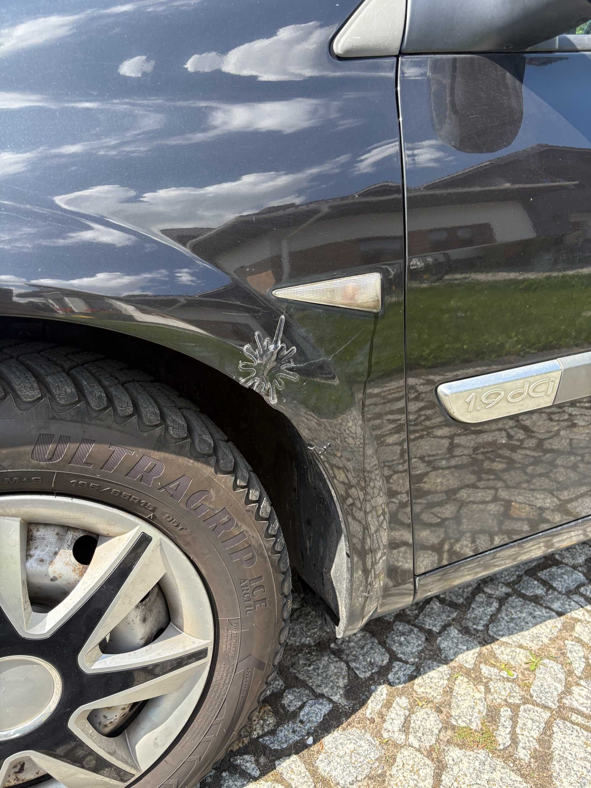 Renault Megane II 1.9DCI Fajne auto do jazdy malo pali 2x karta
