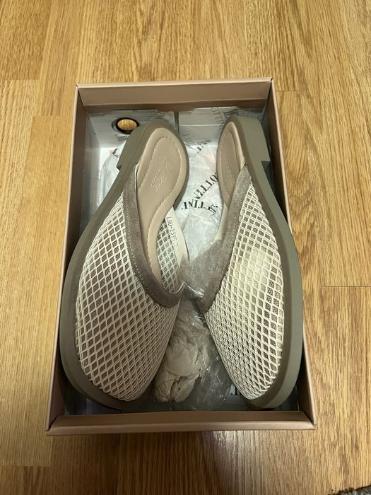 Жіночі тапочки в сіточку. Одягались 1 раз