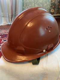 Советский строительный шлем