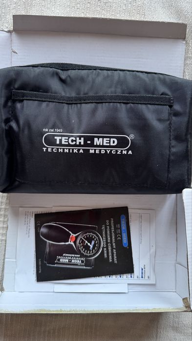 Profesjonalny aparat do mierzenia ciśnienienia krwi Tech med