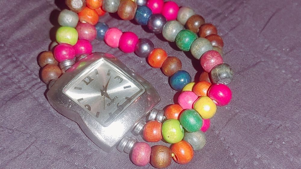 Zegarek damski drewniane koraliki bransoletka