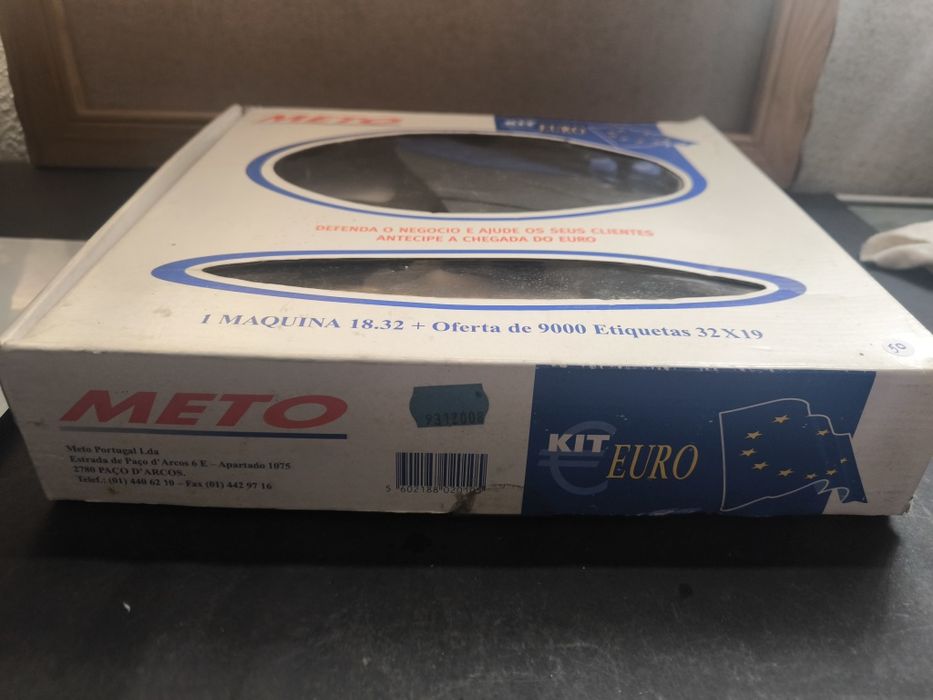 Máquina etiquetadora METO