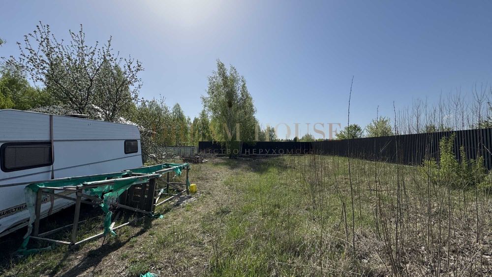 Дача на 10 сотках під Києвом