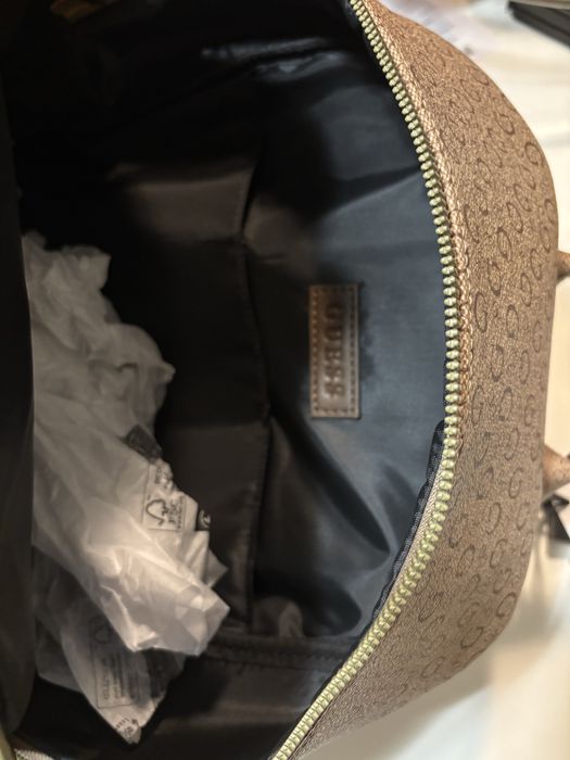 Plecak guess skórzany 42’ casual Classic