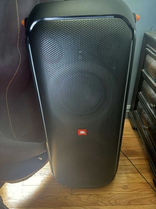 Jbl partybox 710 stan bdb gwarancja