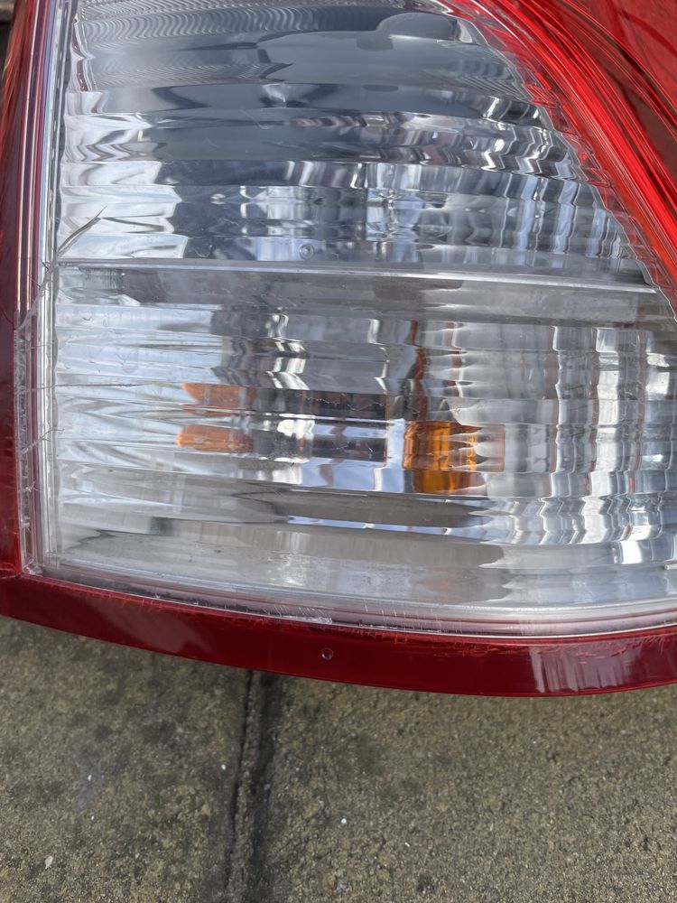 Стоп/ Фонарь задній правий Honda CRV-4