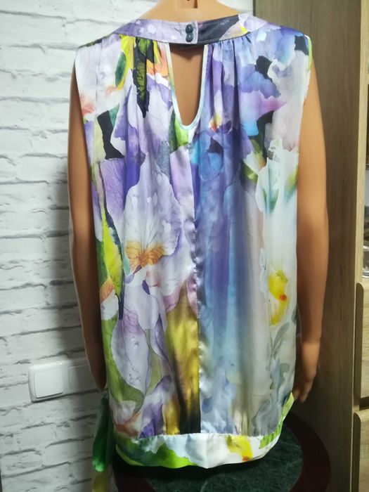 Блузки, рубашка женские, разные.