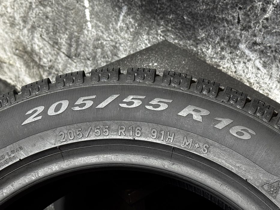 205/55 R16 Pirelli SottoZero Winter 210 | Зима | 4шт | Італія | 2020 |
