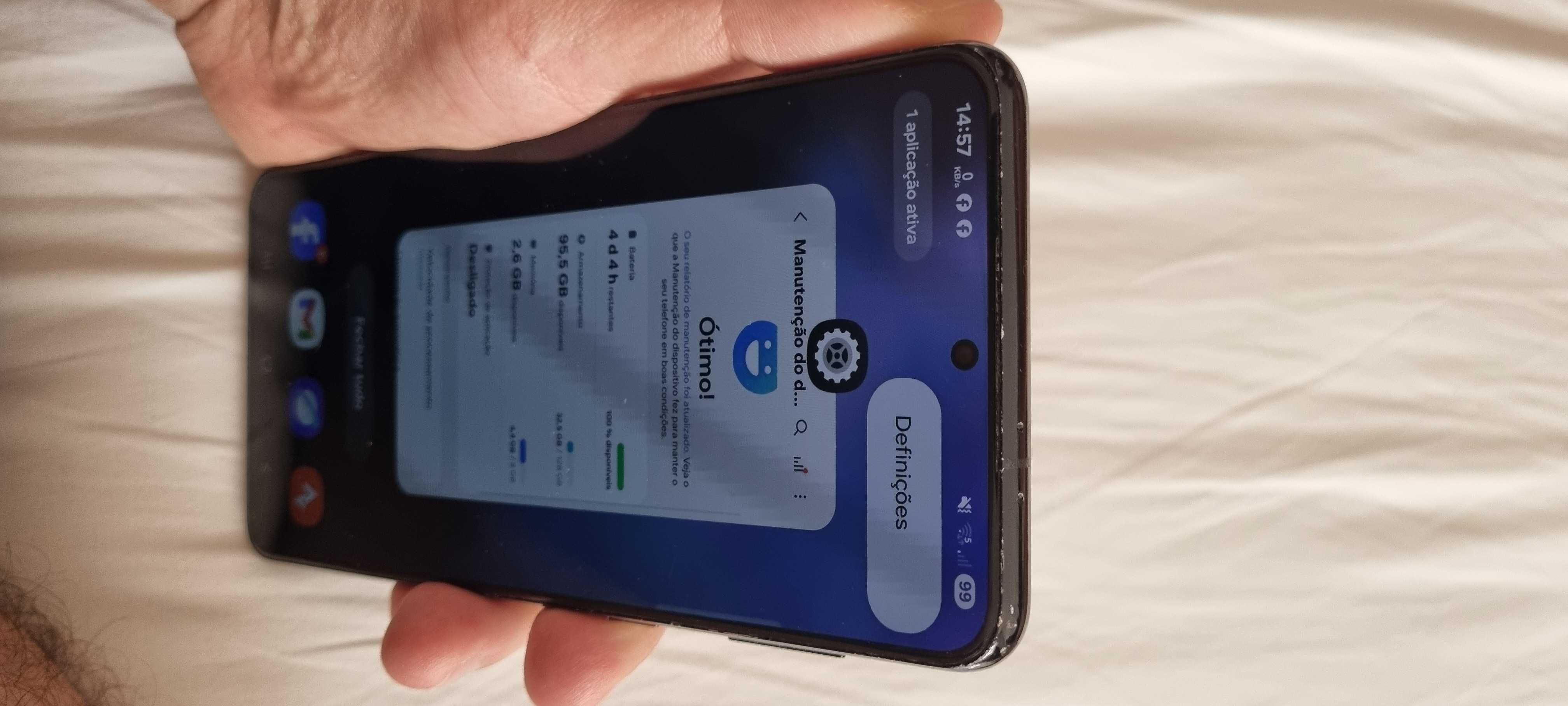 Samsung Galaxy S21+ Plus