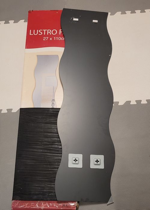 Lustro na ścianę Fala 27 x 110 cm