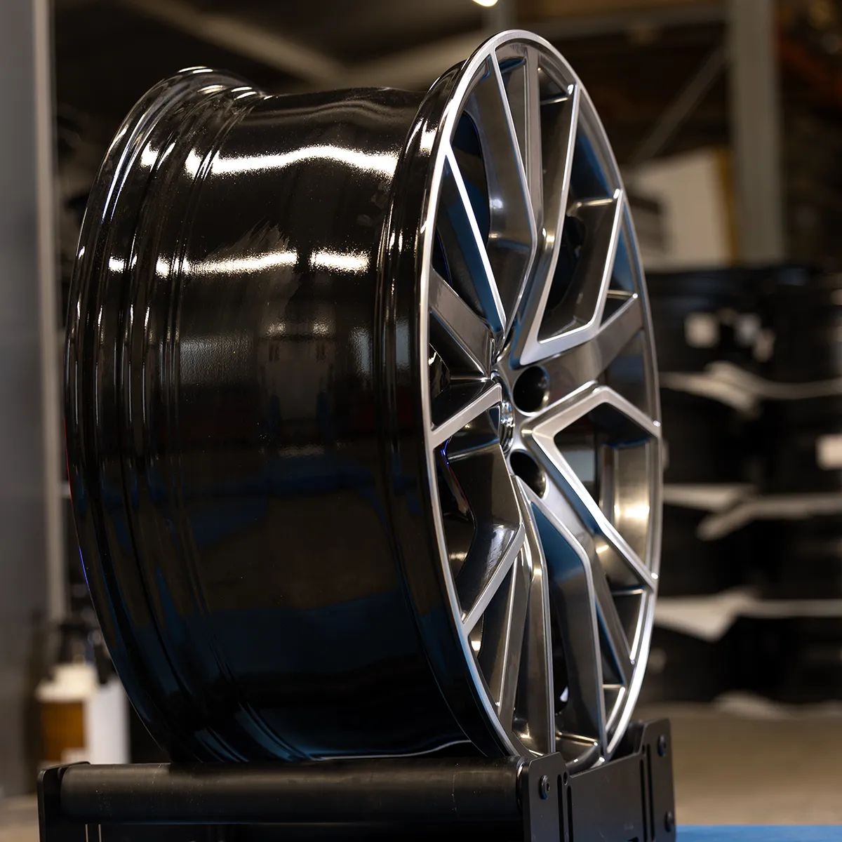 ORYGINALNE Felgi  aluminiowe Audi 20" A4 A5 A6 A7 A8 Q3 Q5 Q7