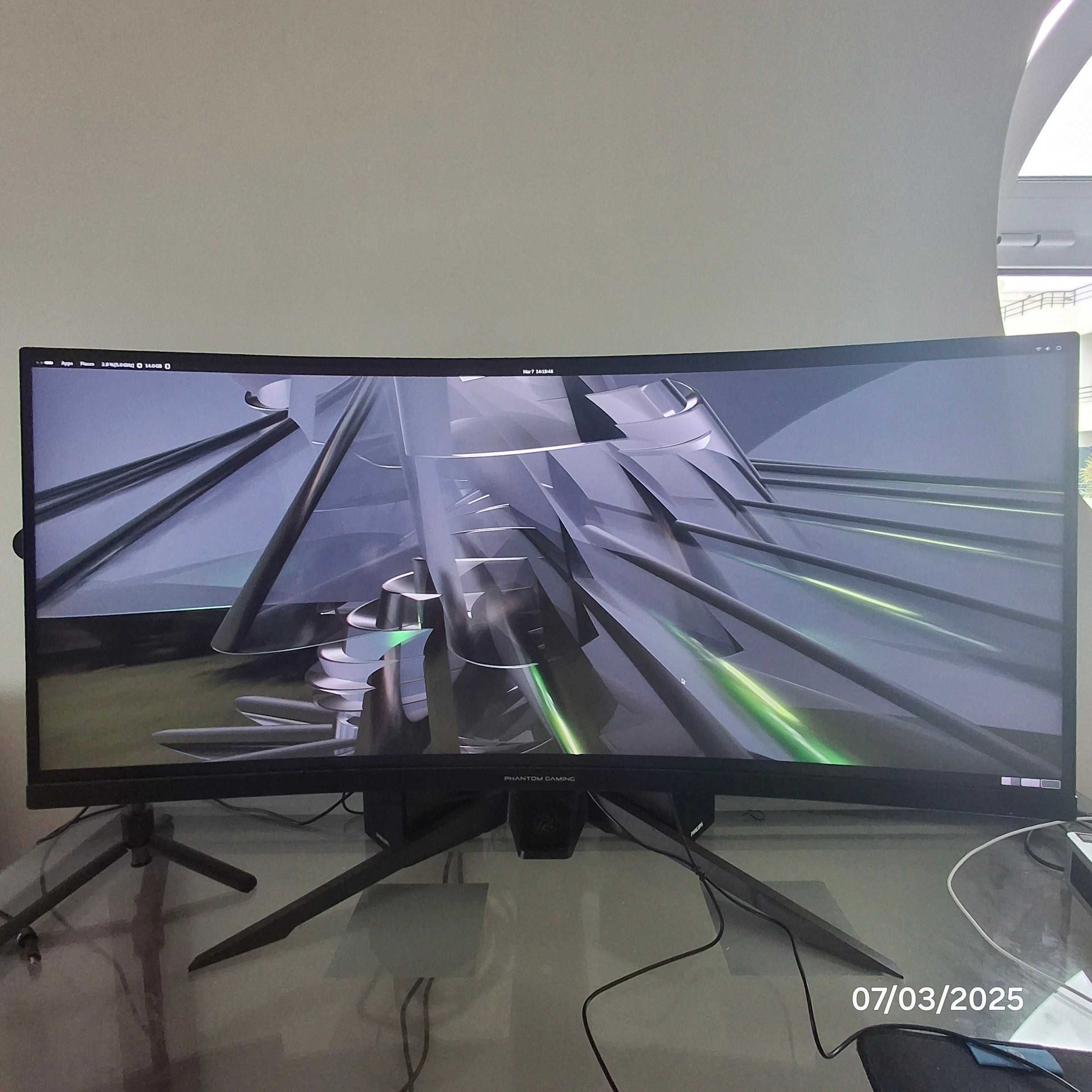 Computador completo Ryzen 7 Radeon 780M 32GB DDR5  1TB SSD 34'' 165 Hz