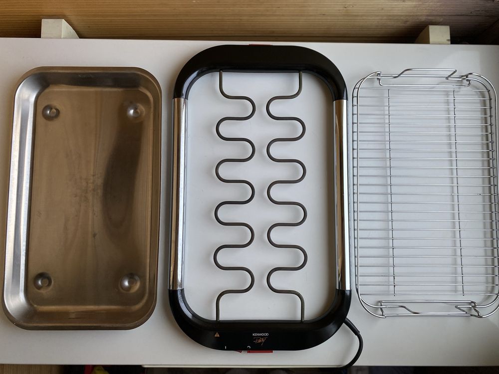 Електрогриль KENWOOD HG150