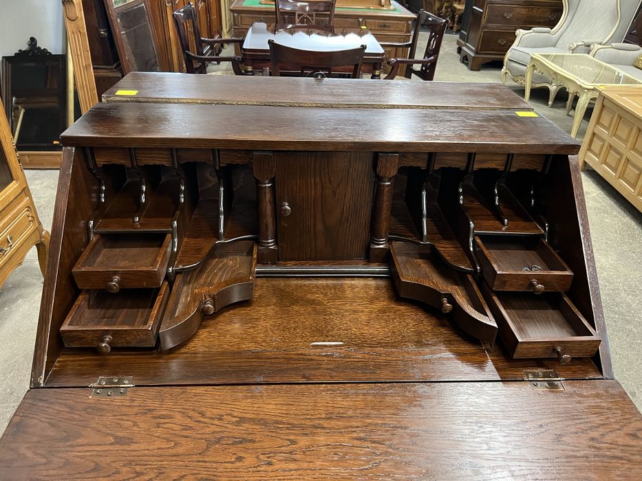 Dębowy sekretarzyk/Raty