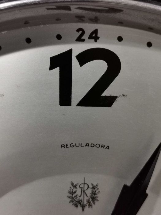 Relógio de parede, Marca Reguladora. Impecável.