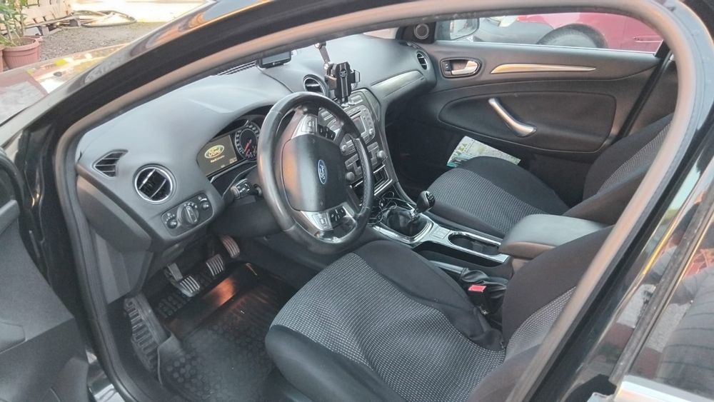 Ford Mondeo 2.0 TDCi Titanium Mk4