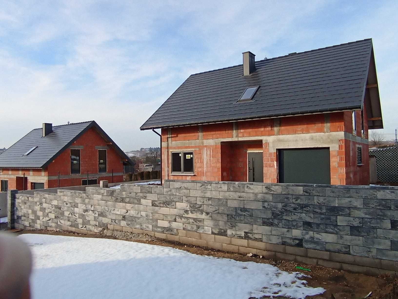 Sprzedam domy w miejscowości Karniów