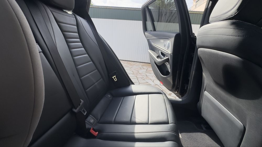 Mercedes E 300de Hibrido plug-in diesel Black Edition