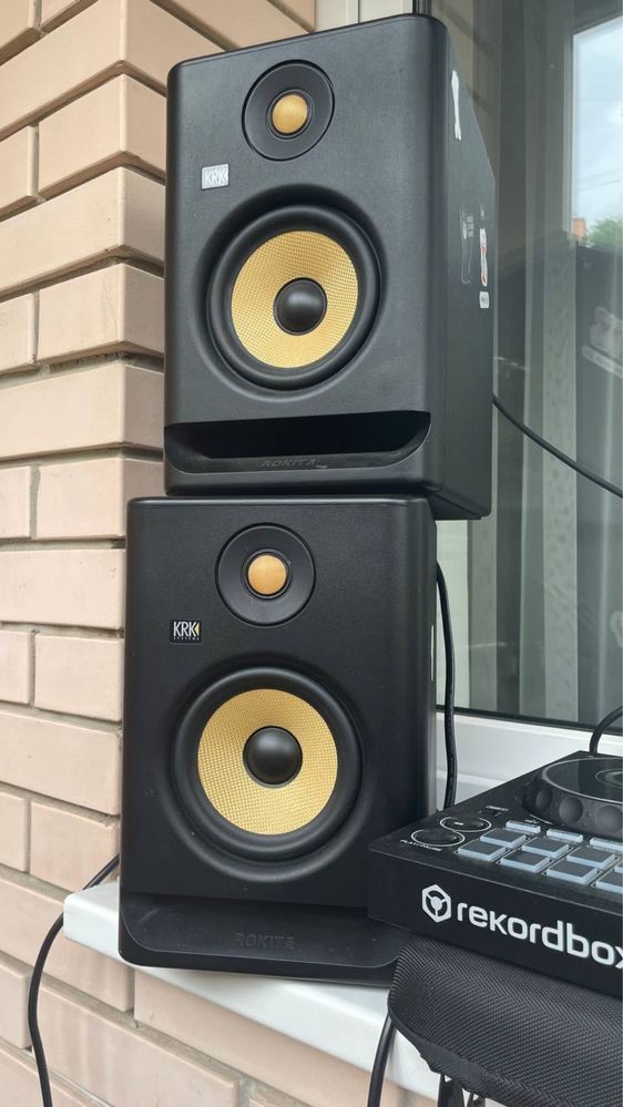 Студийный монитор KRK ROKIT 5 G4