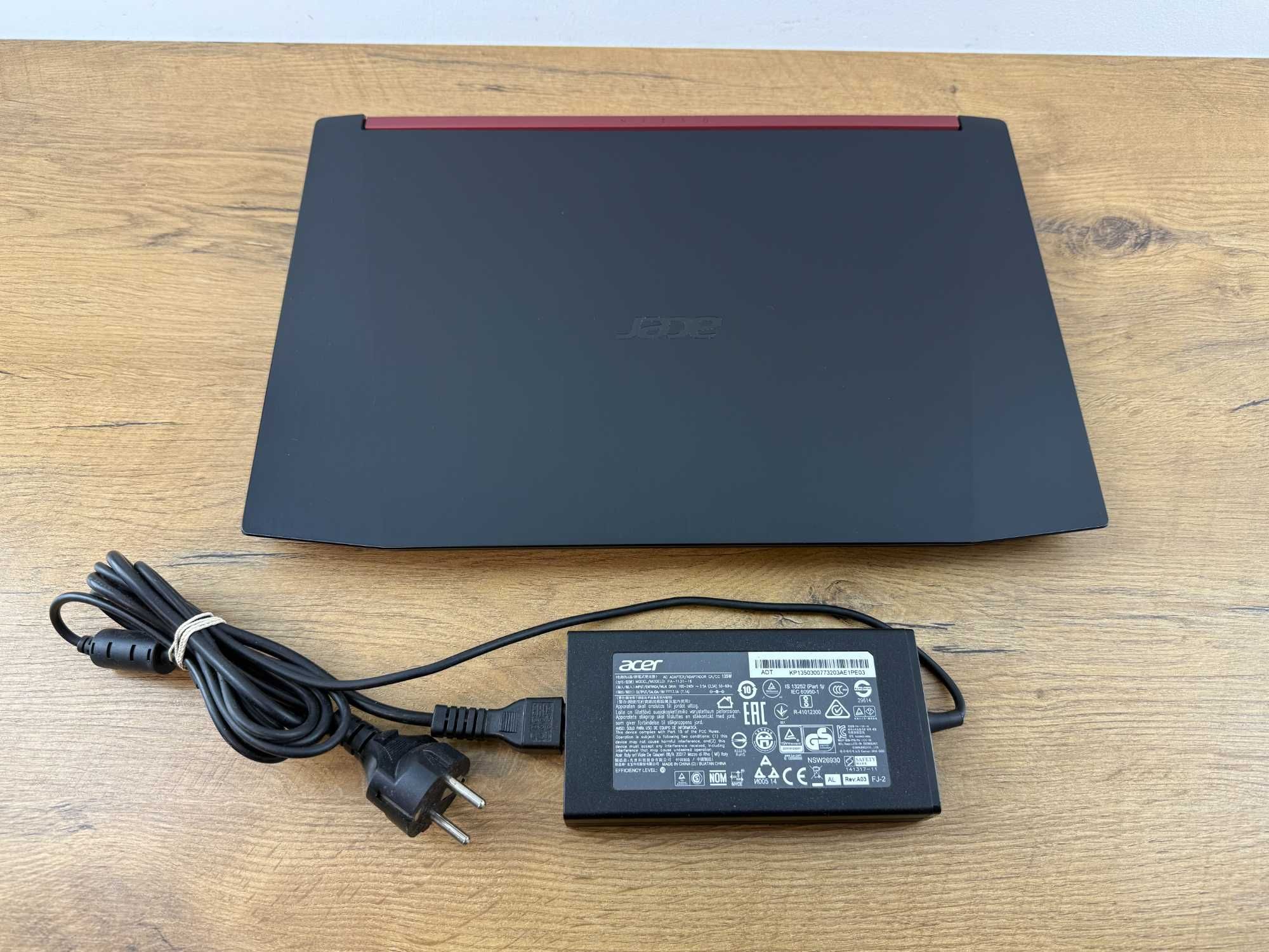1241 Laptop Acer NITRO 5, RADEON R7, SSD M2 240GB, 16GB RAM, Podś klaw