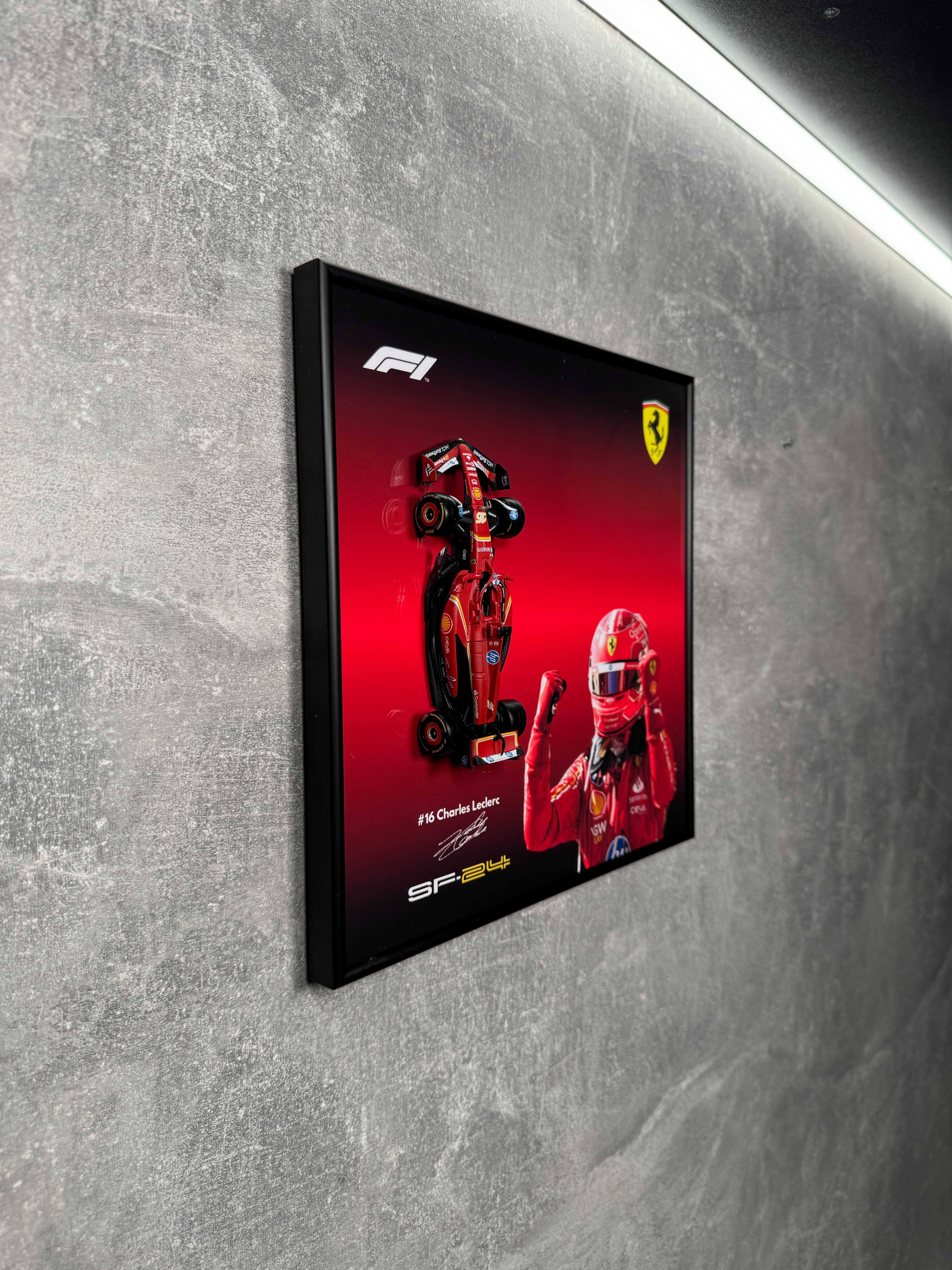 Рамка на Стіну Bburago F1 Ferrari SF24 Сезон 2024 #16 Charles Leclerc