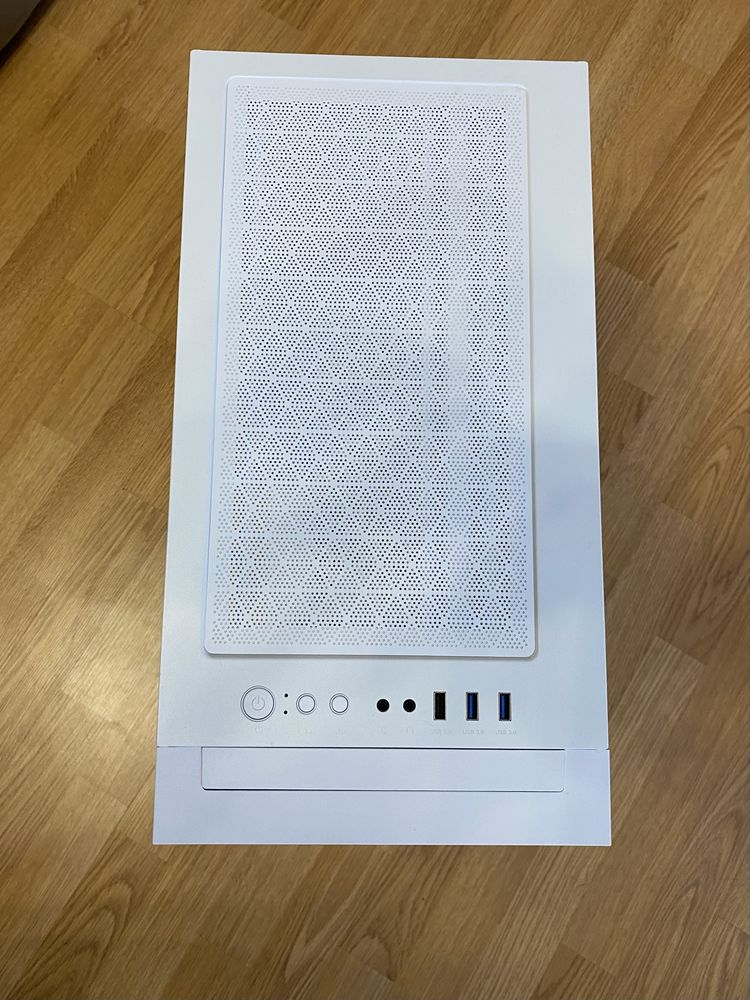 Ігровий комп’ютер: RTX 4070 Super / Ryzen 7600X / RAM 32 ГБ / 1TB SSD
