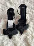 Туфлі-лодочки Zara чорні з бантом ,36,37,38,39