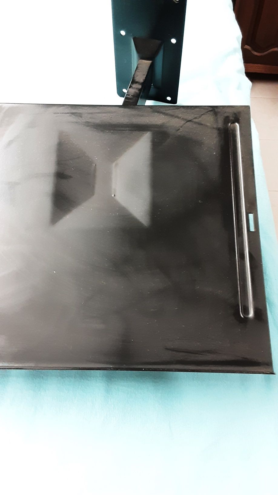 Base de suporte  para televisão de parede