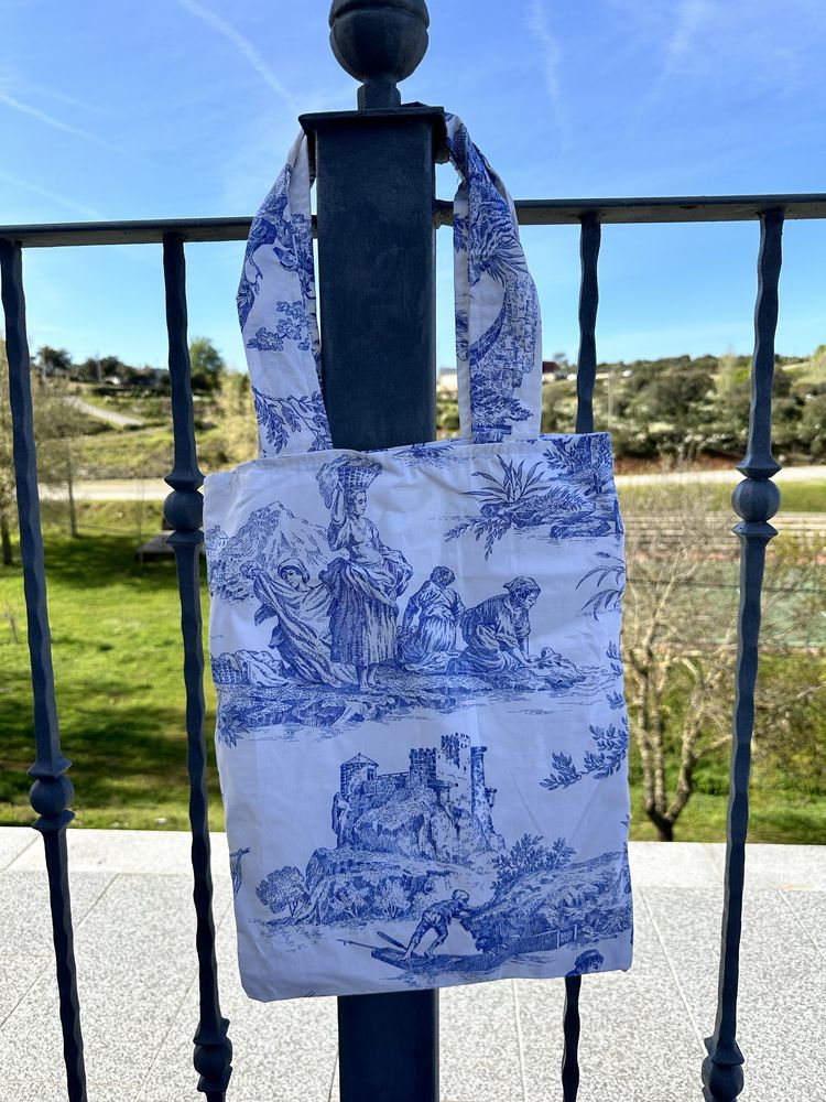 Lindo saco em toile de jouy azul:100%algodao