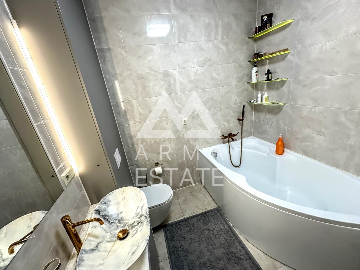 Продам 3к кв ЖК Озерний Гай Гатне, ремонт, новий
