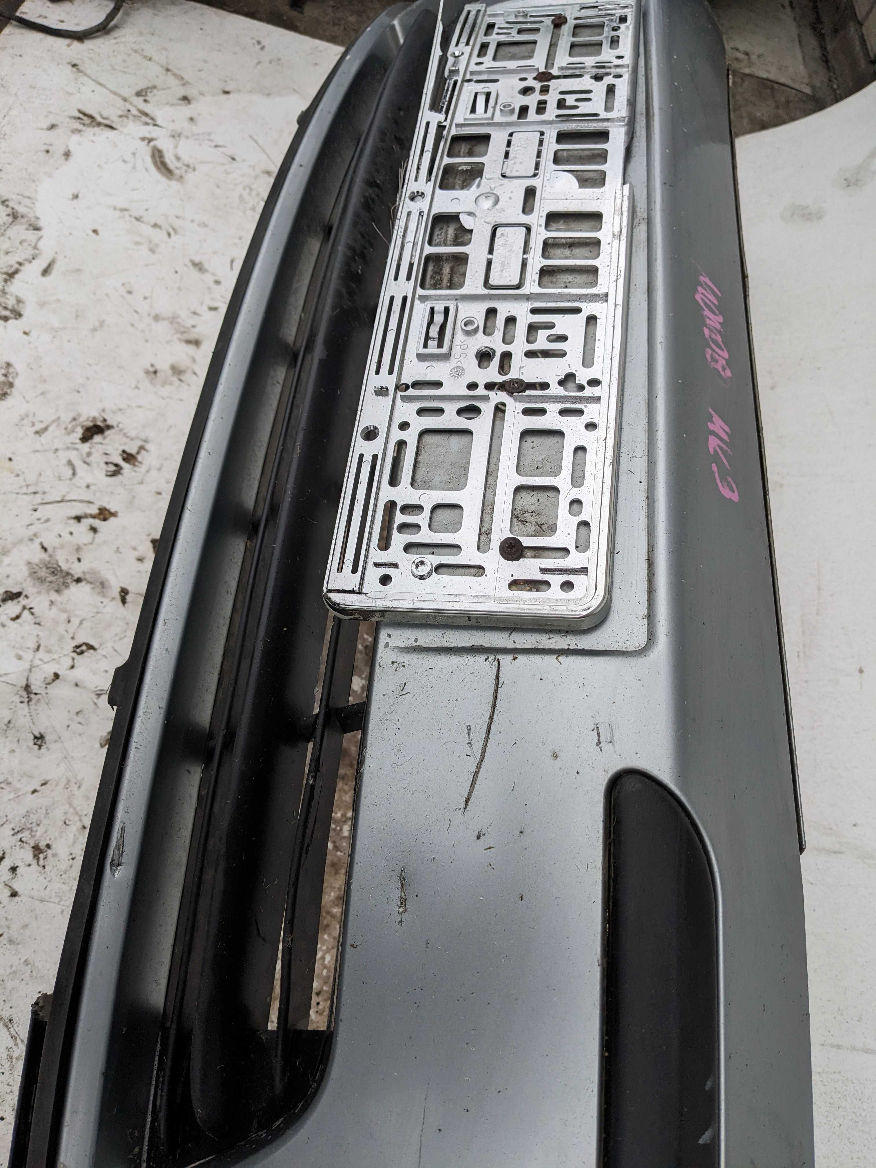 Ford Mondeo MK3 FL Sedan Zderzak Przód Przedni Lakier 72