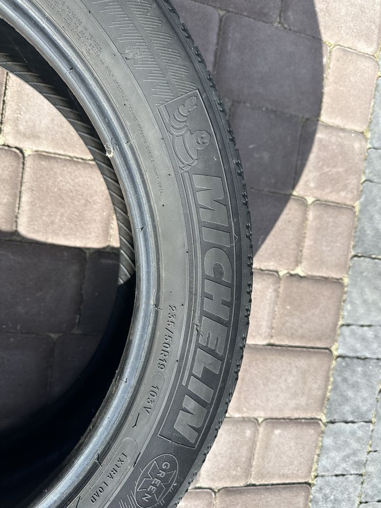 Шини  літо 235/50 R19 Michelin