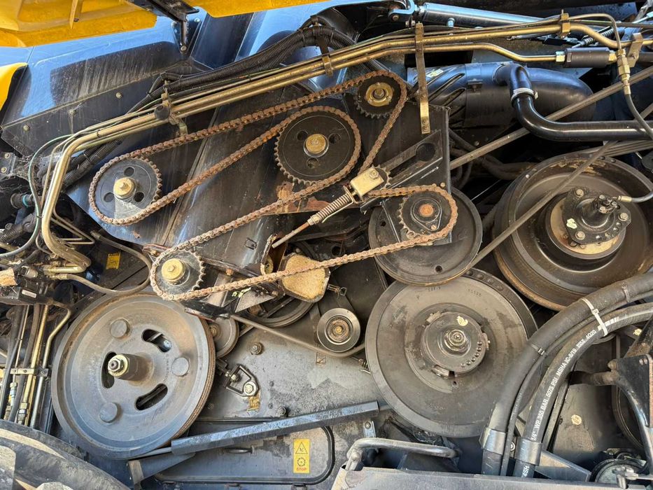 Зернозбиральний комбайн New Holland CX840