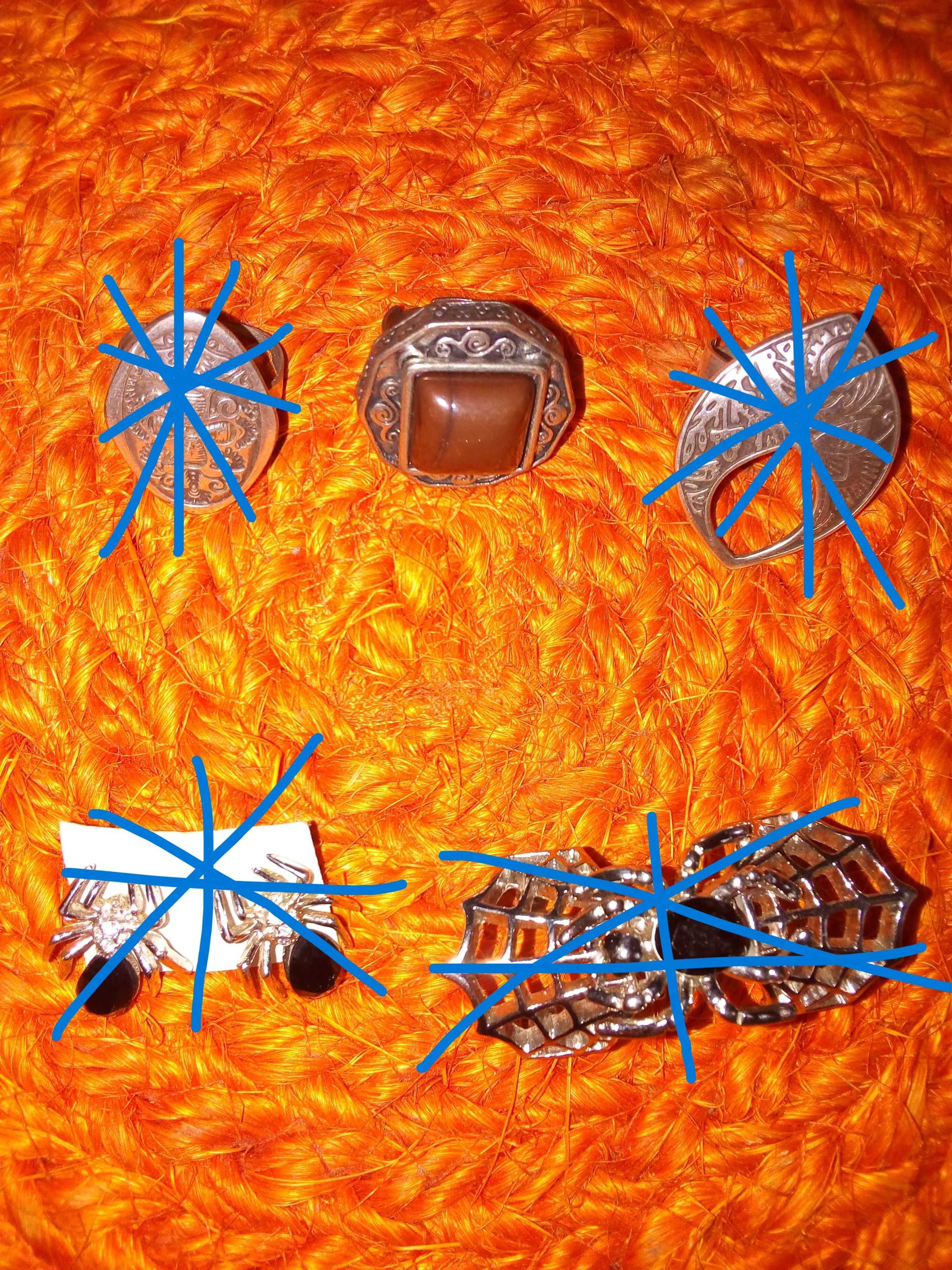Кольцо, серьги - гвоздики