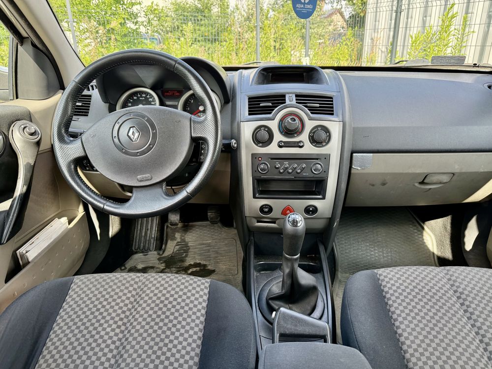 Renault Megane 1.6 * 2005 * Klima * Alufelgi * Hak * Zadbana
