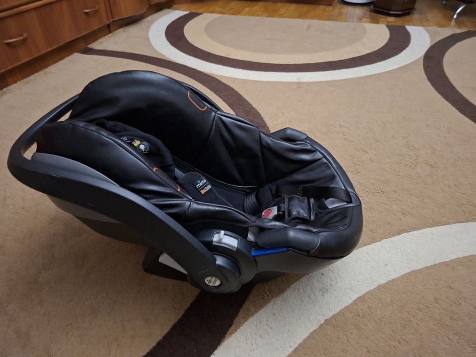 Автокрісло mima besafe