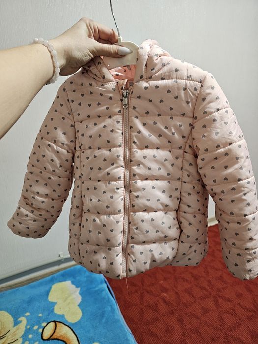 Куртка весняна для дівчинки