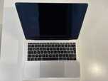 MacBook Pro 13 cali (A1708) // i5 // 8gb RAM // 256 SSD // Zasilacz