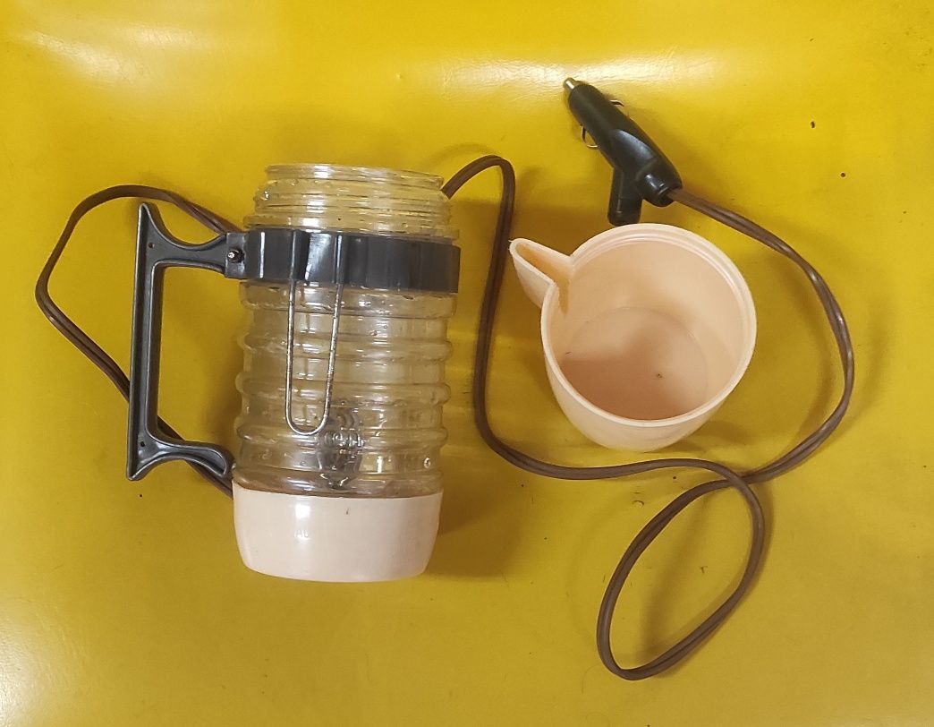 Cafeteira  12 v aquecer água