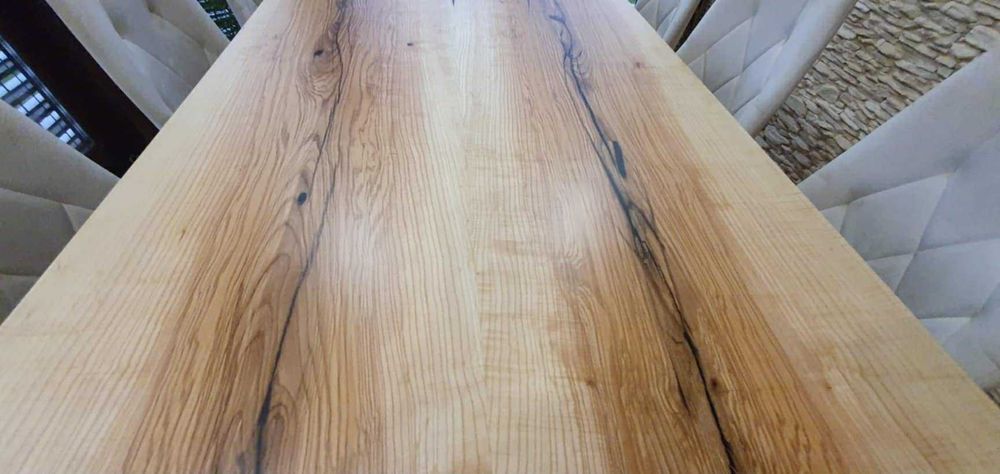 Stół drewniany z żywicą dostawka lub stolik do kawy, ławy. OD RĘKI