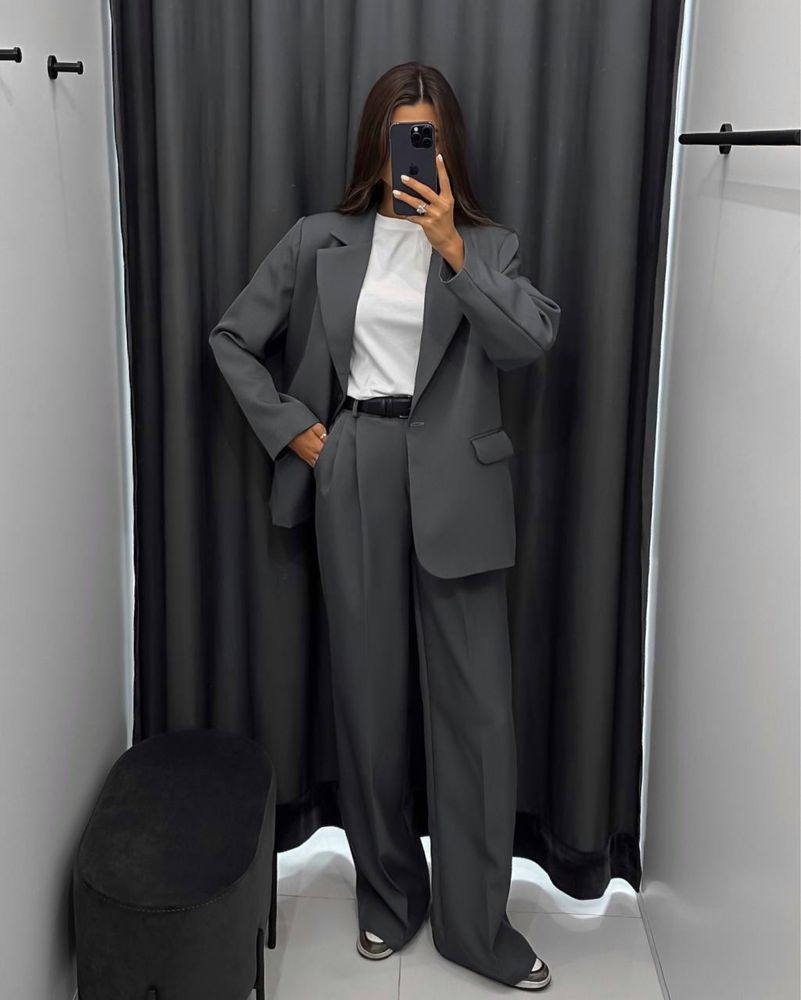 Жіночій костюм двійка, брюки палаццо + піджак, тренд