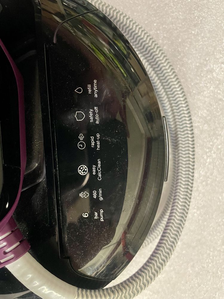 Braun CareStyle Compact żelazko stacja pary + filtr