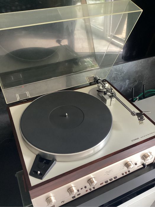 Gramofon Luxman PD-284
