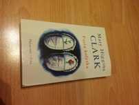 Mary Higgins Clark "Pusta kołyska"